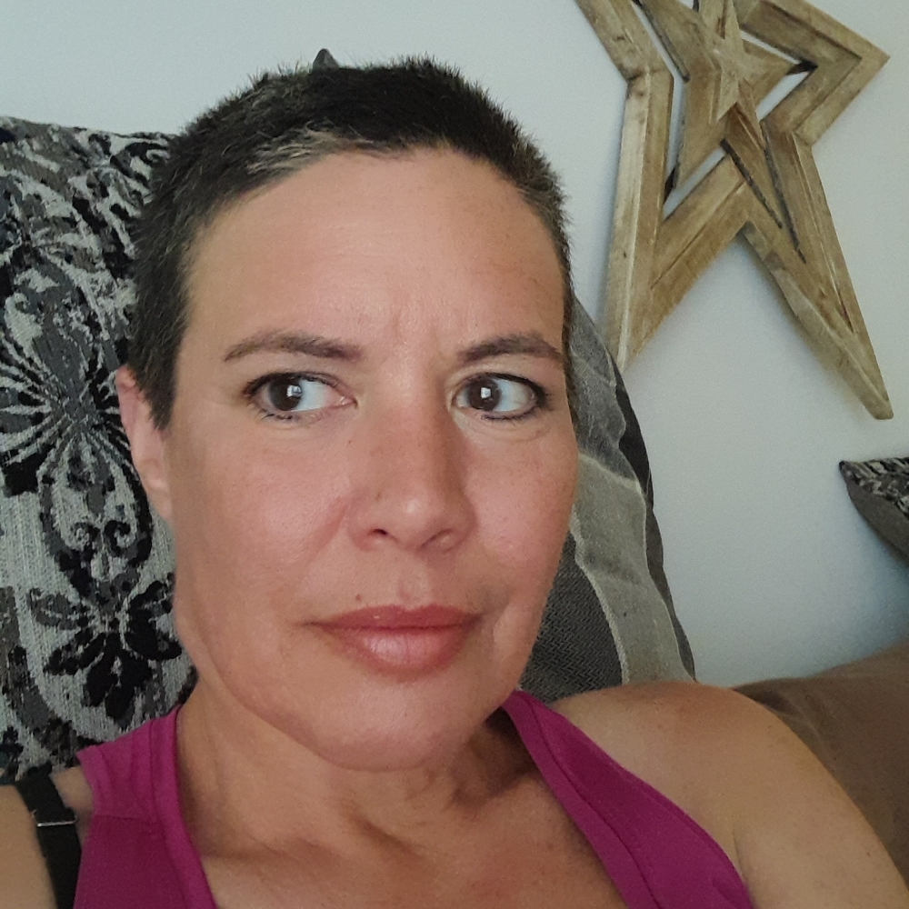 Meet your Posher, Andrea